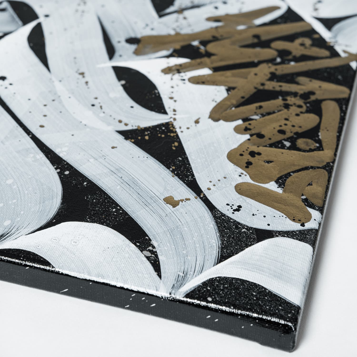 Golden accent street art painting by Nikmas, view 3